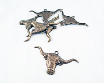 BP05 - 1 large pendant cow Bull Horns earrings Bronze 61mm X 31 mm / 1 Piece Large Antiqued Bronze Cow Charm Pendant