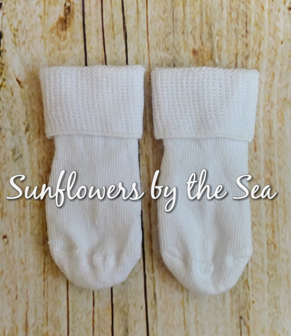 Mockup * Infant * Baby * Newborn * Socks