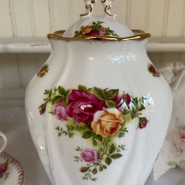 Old Country Roses Vase Etsy