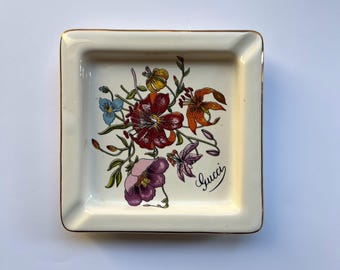 Cenicero floral de Gucci de los años 80