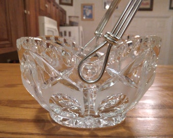 Mid-Century Rare Silver-Plated Wire Irregular Fruit Basket from Germany Mid-Century Rare Silver-Plated Wire Irregular Fruit Basket from Germany