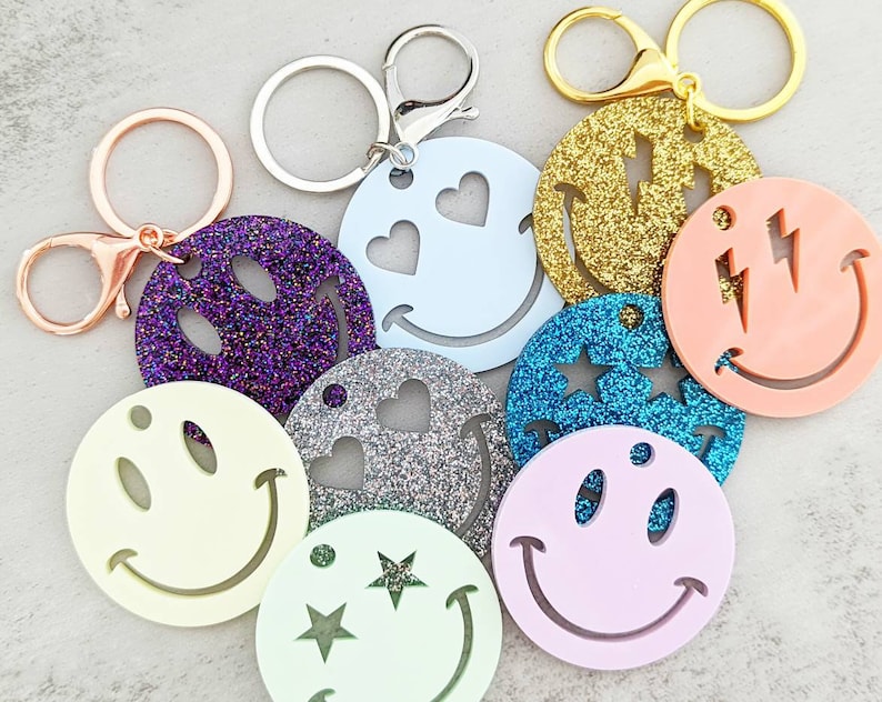 Smiley Face Keychain Happy Face Keychain Retro Keychain Etsy