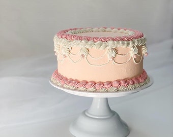 Fake vintage cake