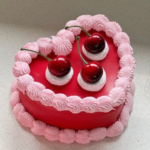 Rote Kirsche Gefälschte Kuchen Schmuckschatulle