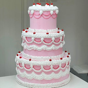 Extra large vintage pink fake cake