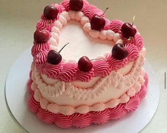 Fake vintage heart cherry cake