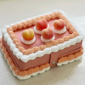 Peach fake cake jewellery box