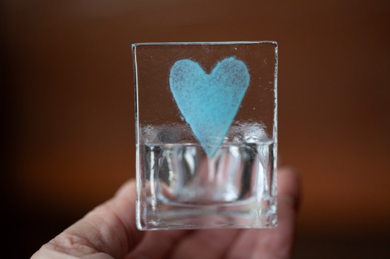 Heart tea light holder image 1