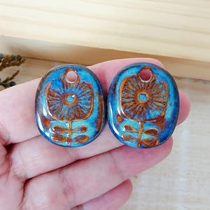 Artisan floral boho earring charms, Handmade ceramic blue flower findings, 2pcs Handcrafted unique pendant, Porcelain charms for DIY jewelry