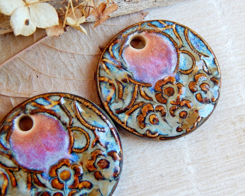 Artisan bohemian charms with round design, earring findings of ceramic with a floral pattern image 2