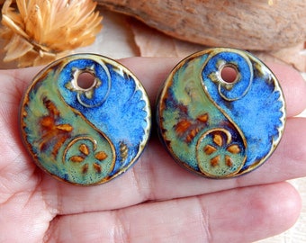 Ying Yang ceramic charms for jewelry making, earthy earring components, boho findings of porcelain, 2 pcs green and blue pendants