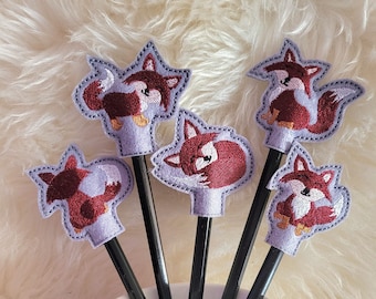 Embroidery file pen topper fox