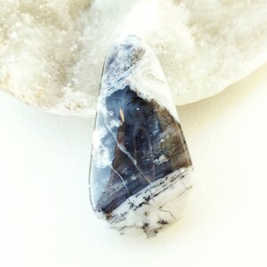 Dendritic Agate Cabochon – Purple and White Agate – Natural Collectible Gemstone for Jewelry Making