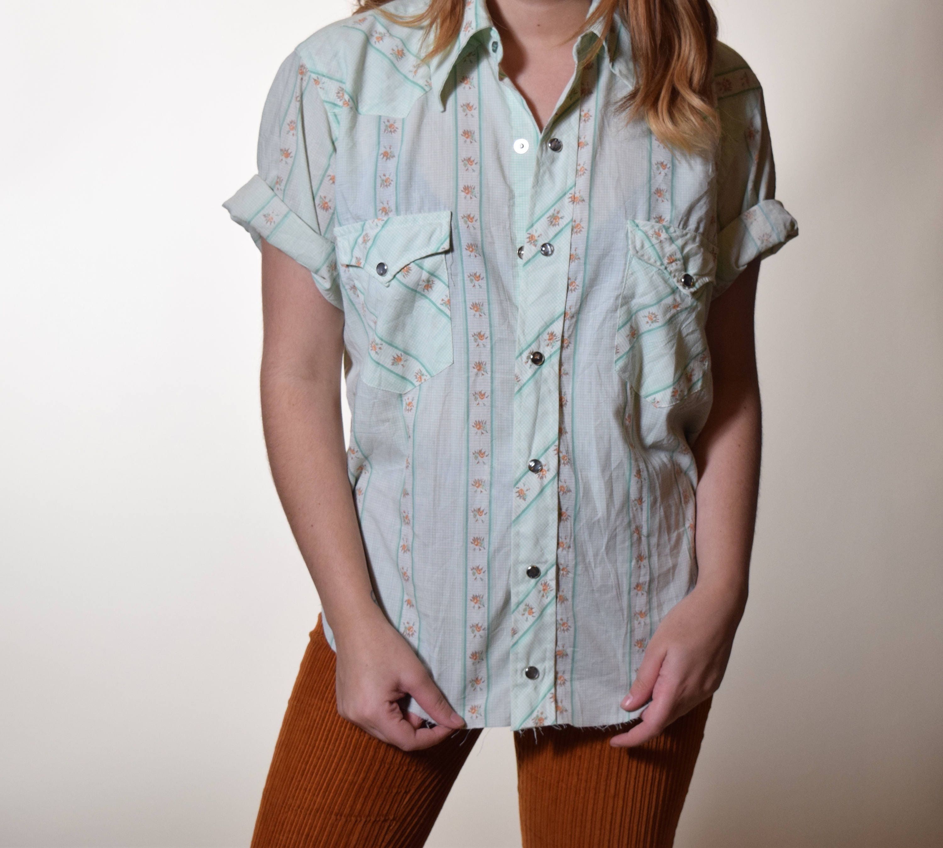 collared cropped shirt