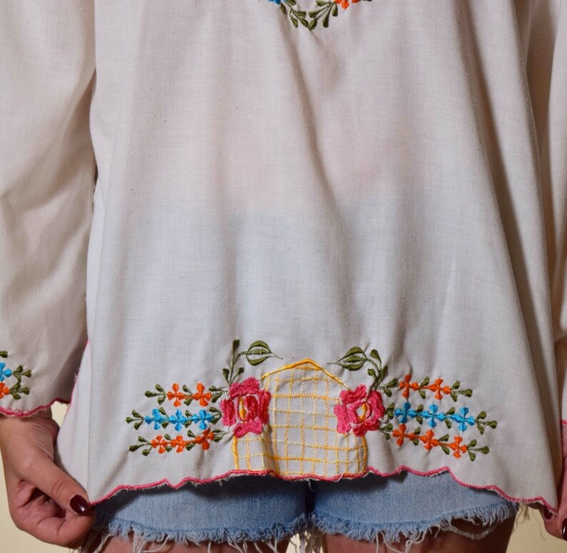 Vintage one of a kind floral embroidered cotton white peasant long sleeve blouse women/'s size medium