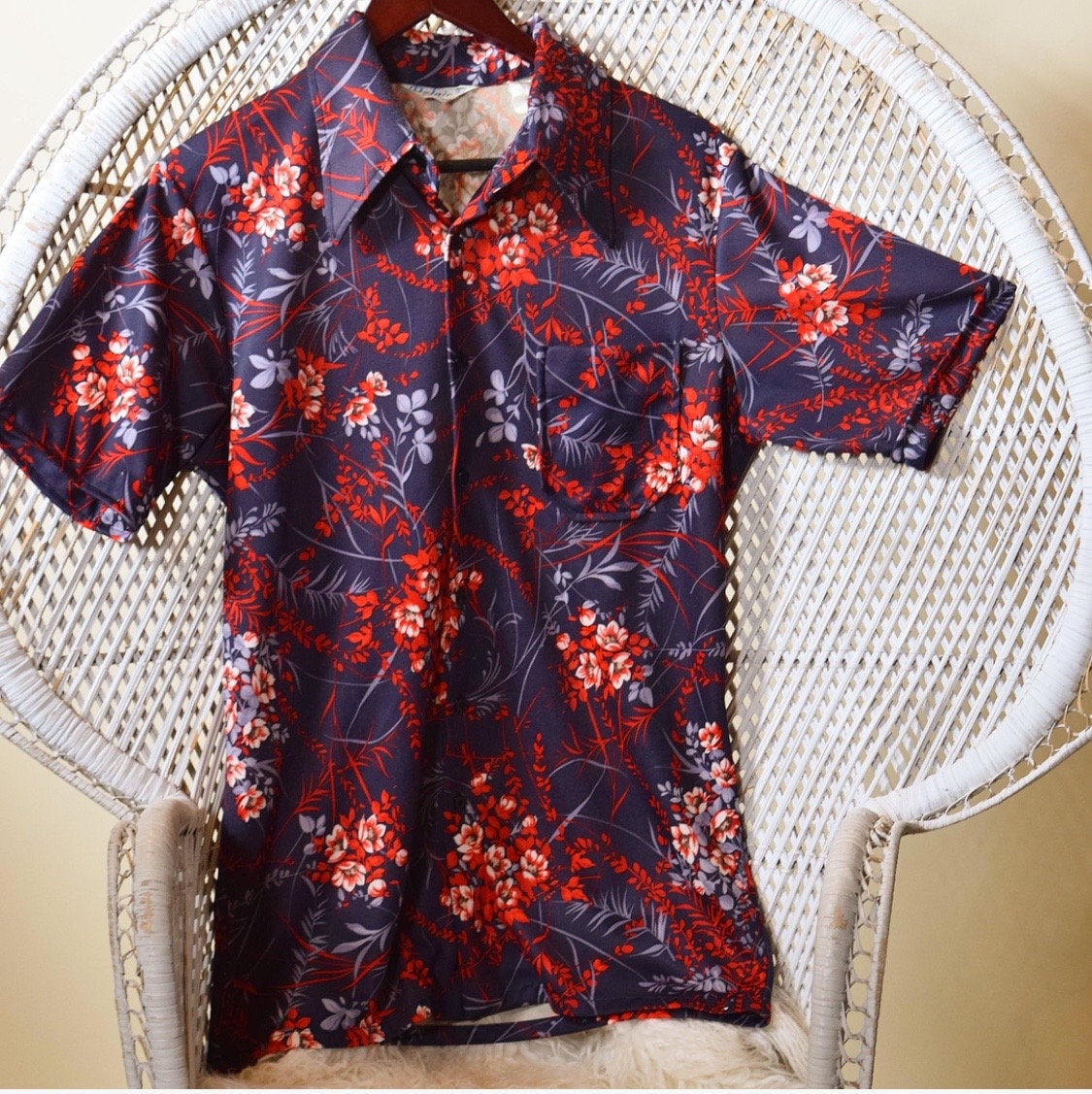 1970s authntic vintage polyester button down Hawaiian floral disco men ...