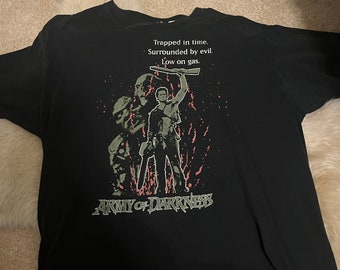 Vintage 1990s army of darkness movie tee XL