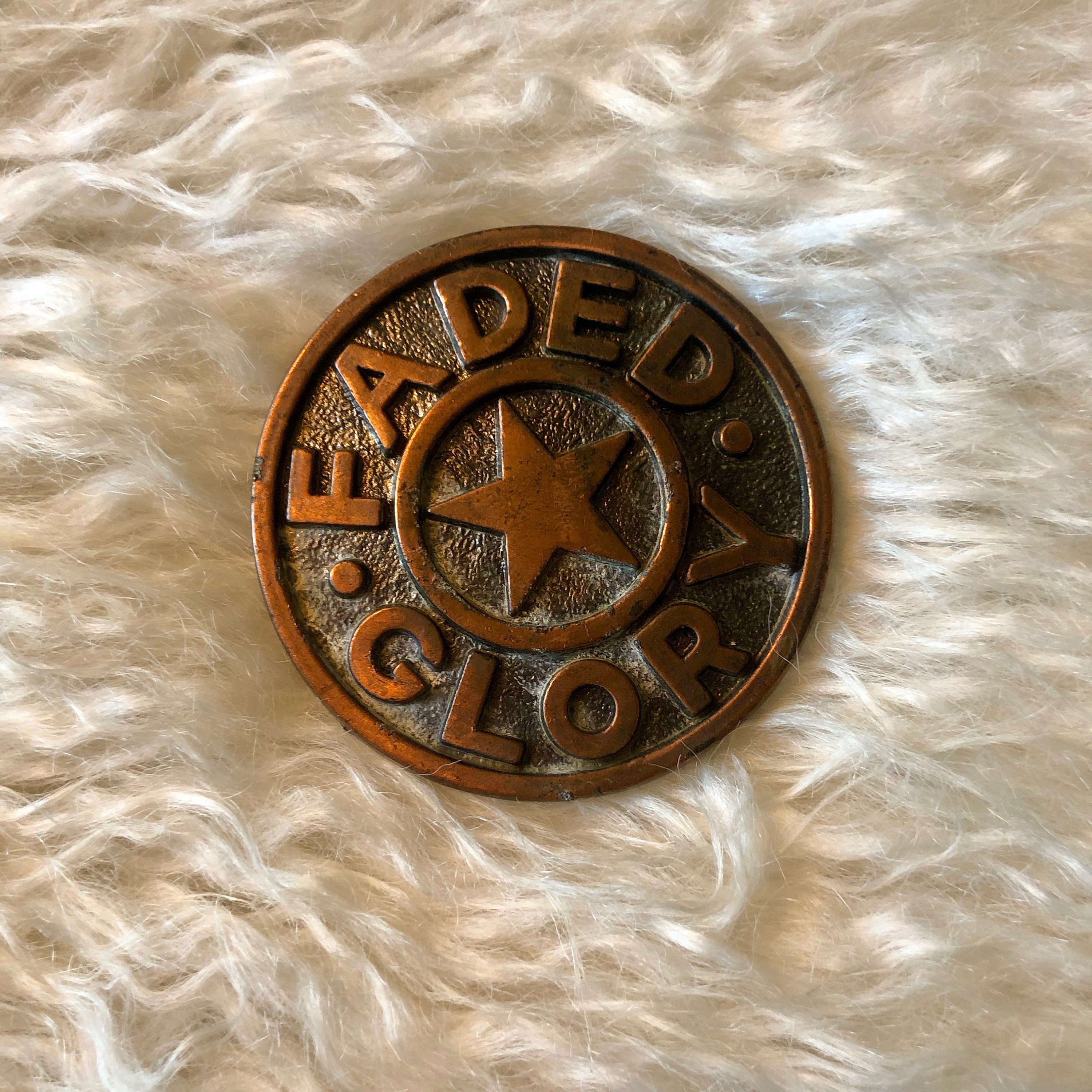 Vintage round Faded Glory brass belt buckle