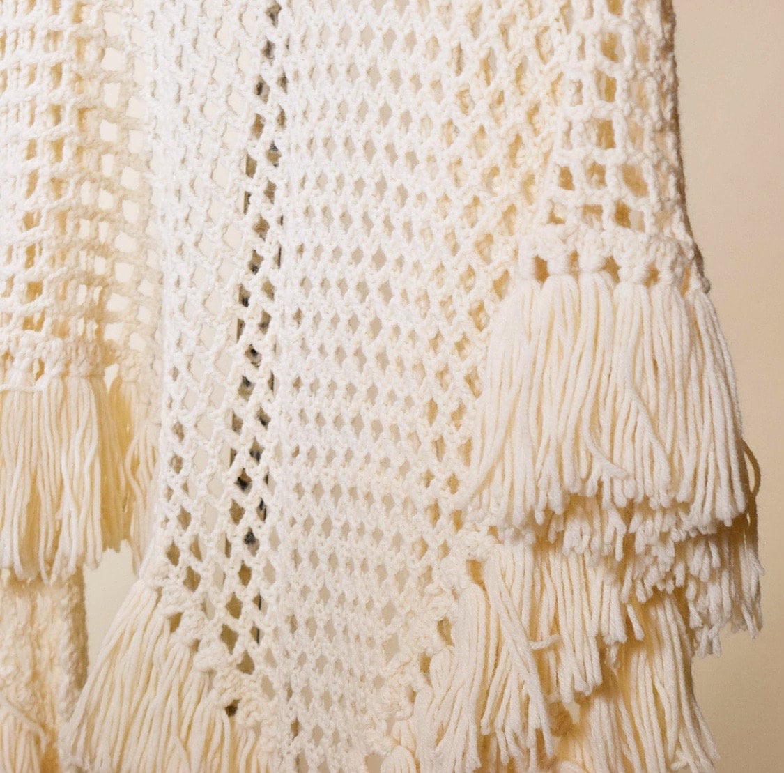 Authentic vintage ivory off white beige crochet fringe wrap / shawl