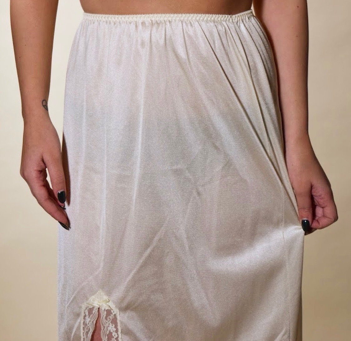 Authentic vintage 1950s Half slip off white nylon lace slip skirt women
