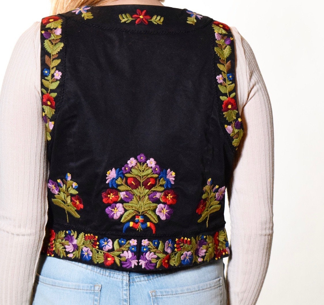 Vintage floral embroidered crop hippie bohemian vest women's size SM