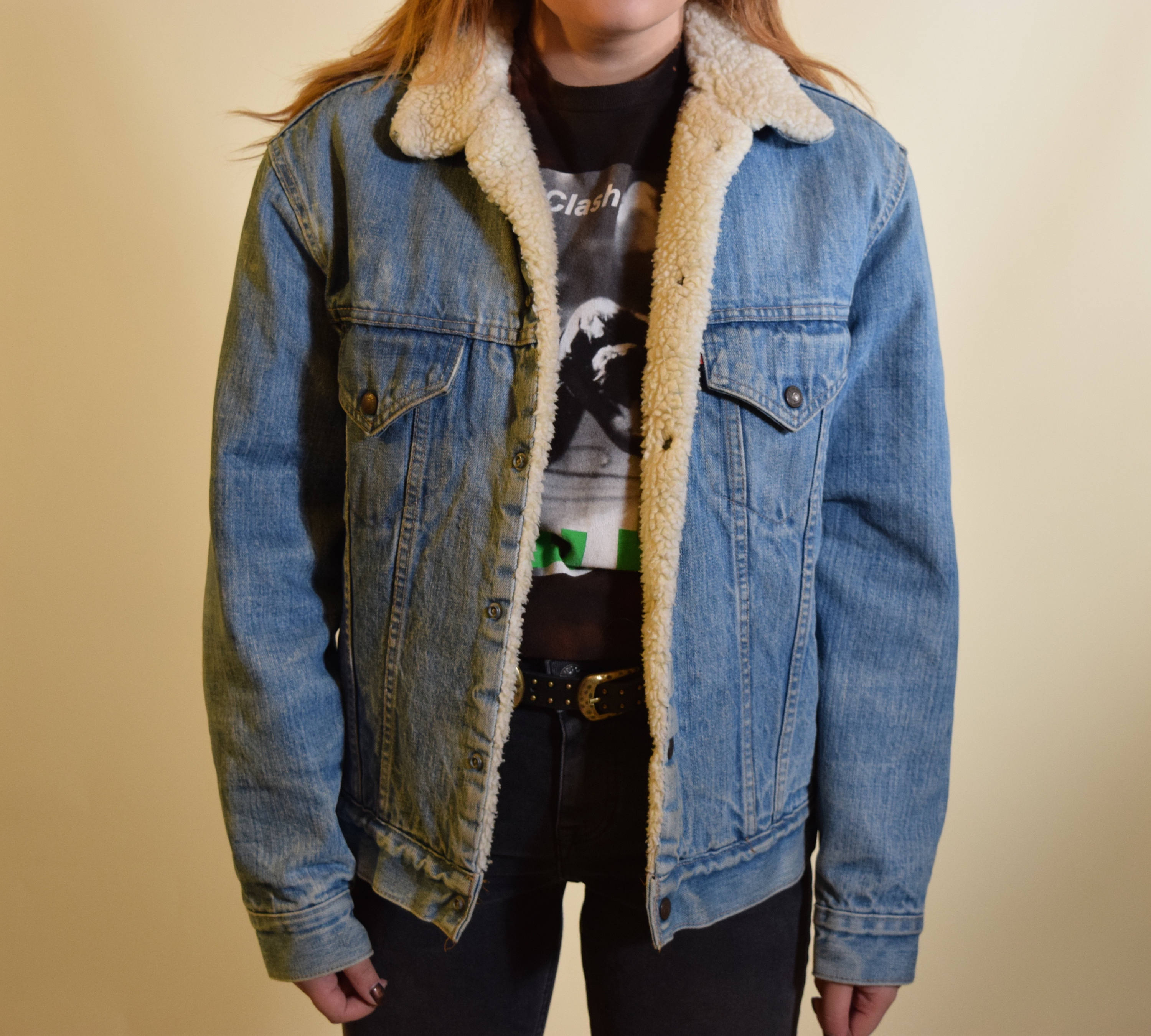 Vintage 1970's Levi's sherpa lined and collared trucker denim jacket ...