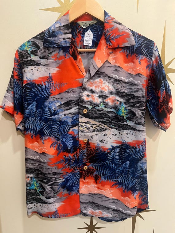 Rare vintage IOLANI 1940/1950 Hawaiian shirt (red, blue, gray, black)
