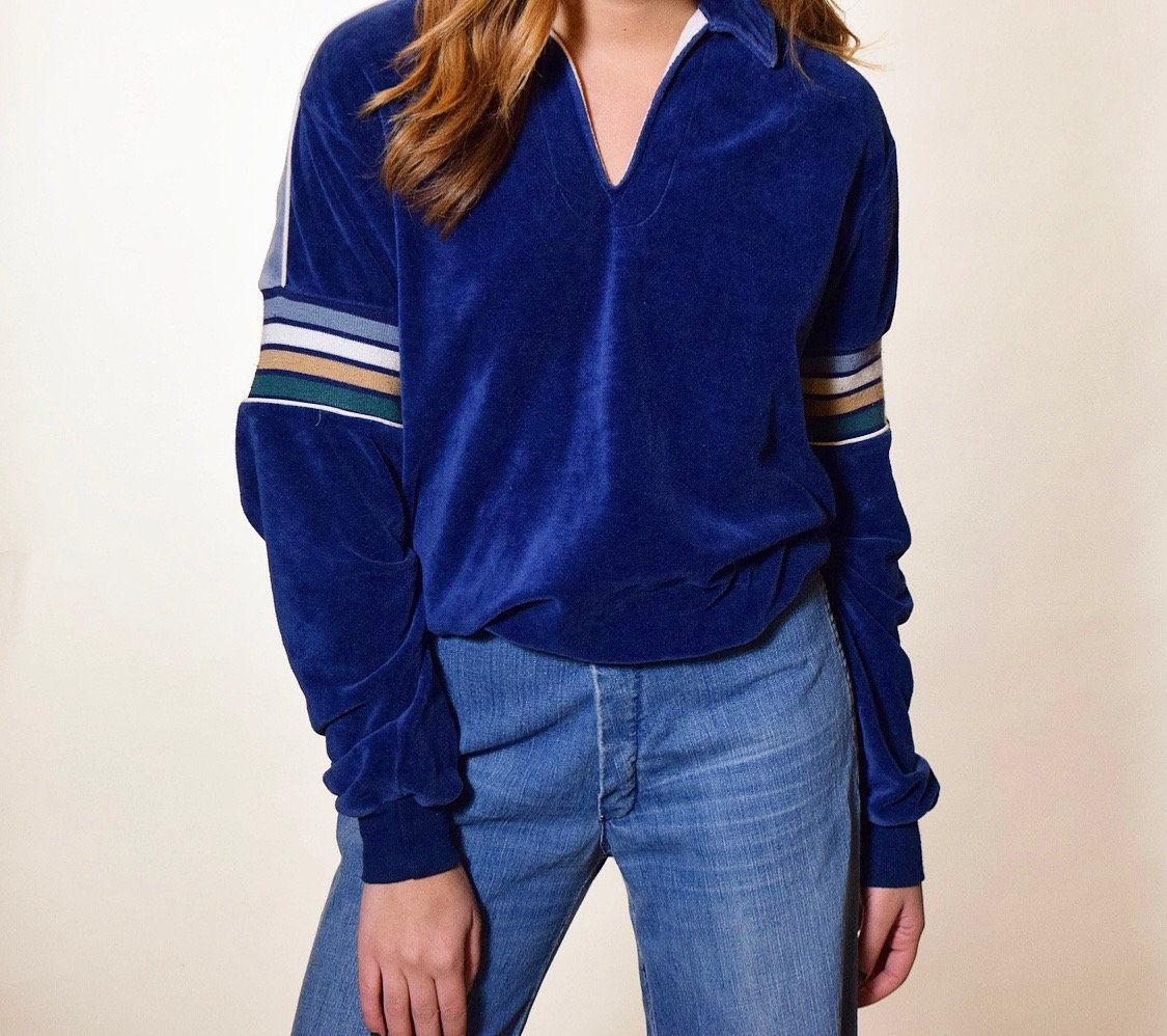 1960s blue V neck sweater Doretti long sleeve pullover small to medium