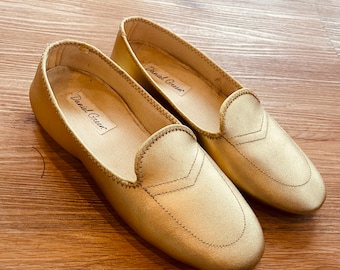 Gouden zachte pantoffel uit de jaren 70, maat 5,5