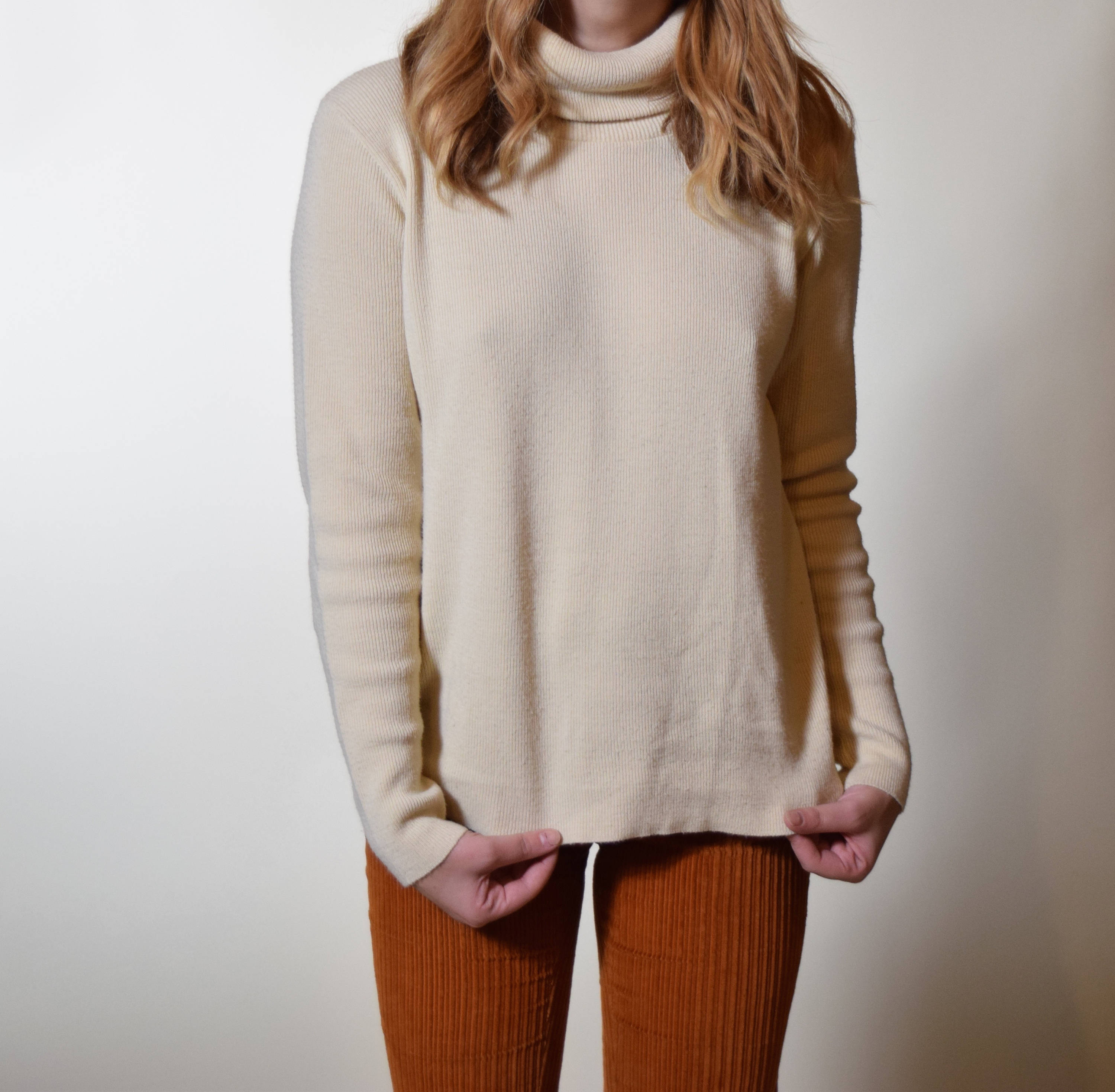 1960's classic vintage Sears off white cream turtleneck pullover sweater women's size medium