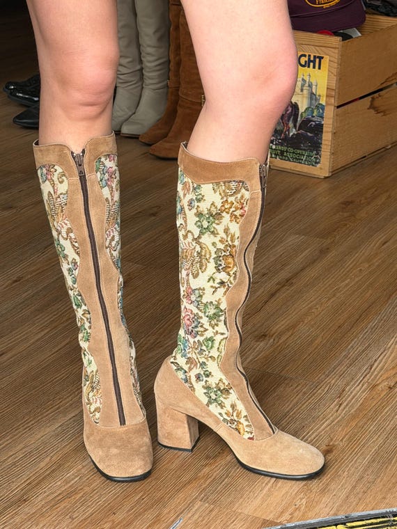 Vintage 1960s tapestry suede boots size 7