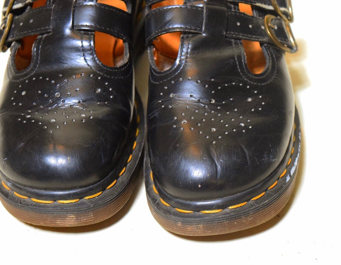 doc marten flat shoes