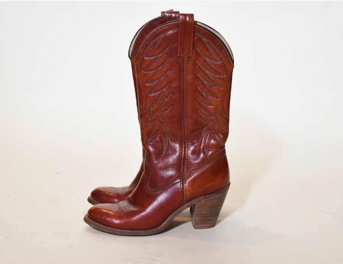 vintage dingo boots