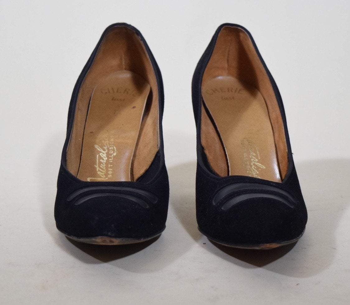 1960s classic authentic vintage black velvet point toe pumps women's US ...