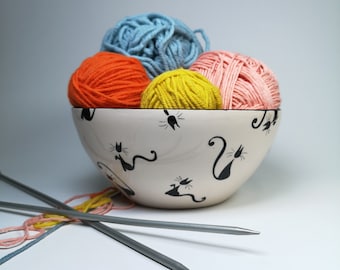 Handpainted Cat Yarn Bowl, Ceramic Knitting Organizer