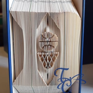 Gefaltete Buchkunst - Duke University - Basketball - College - Buchskulptur - Einzigartiges Geschenk - Home Decor - Schulgeist - Buchfalten - Custom