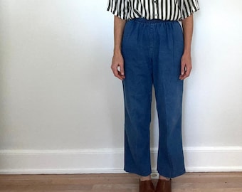 Minimalist granny pants blue 90s-Y2K high rise basic denim elastic waist wide leg pull-ups Grannycore vintage Tagged 12 US fits medium