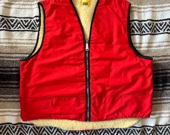 Vintage 1970s insulated red hunting vest unisex large/XL