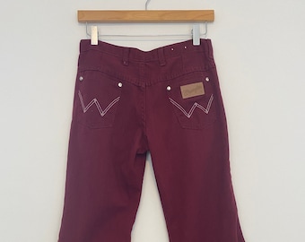 1960s Red Wrangler Bell Bottom Jeans – Low Rise Hip Hugger Denim (Size S)