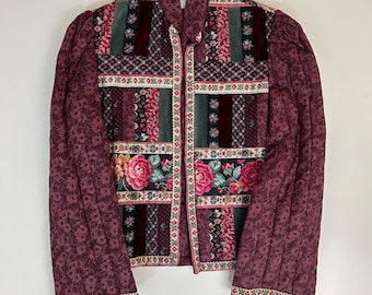70s quilted Suttles & Seawinds patchwork padded jacket- Vintage Gunnie Sax style calico floral granny cottage core blazer- womens size small