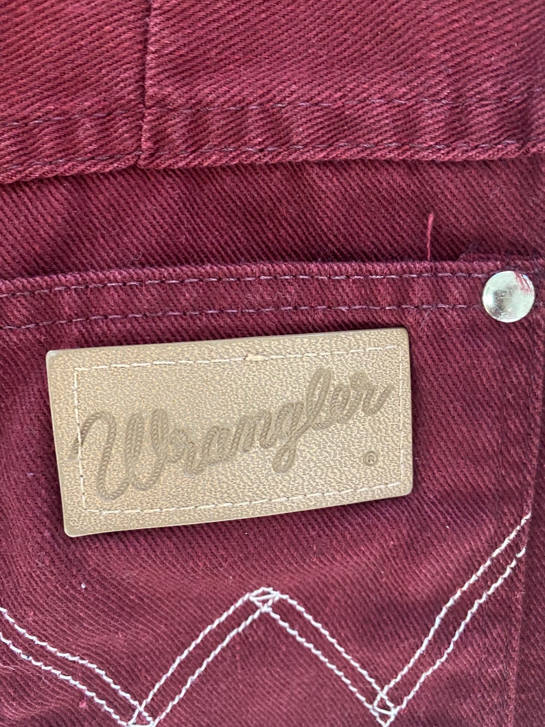 Czerwone jeansy Wrangler Bell Bottom z lat 60. – niski stan, sięgające bioder (rozmiar S) zdjęcie 5