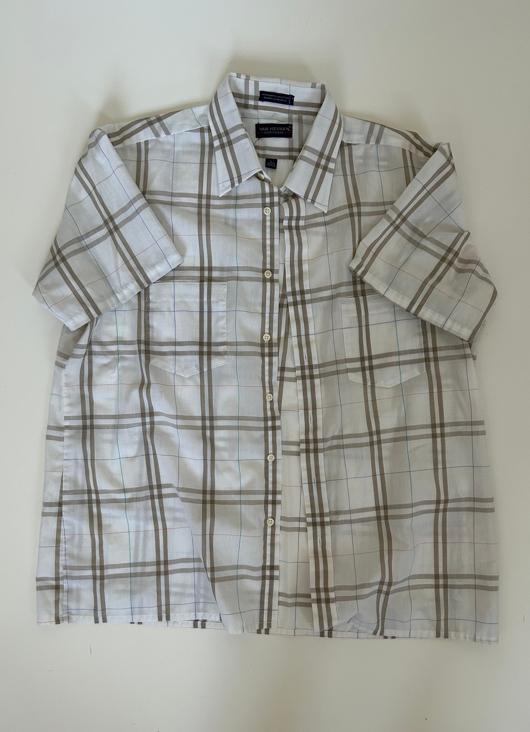 Vintage Van Heusen Oxford / 70s Paper Thin Short Sleeve Button up 