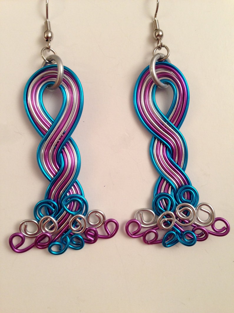 Twist Earrings image 1