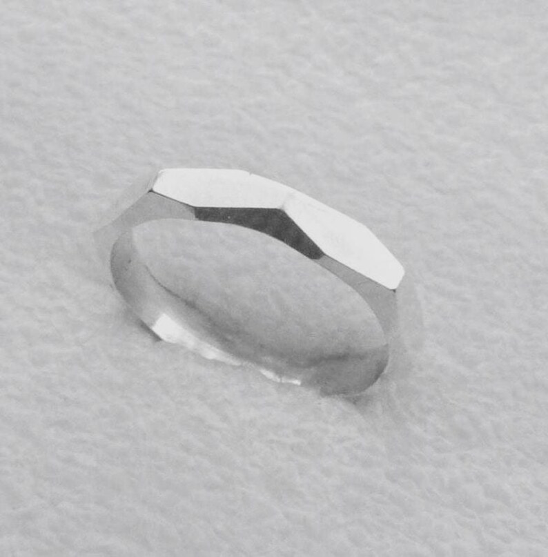 Faceted Twenty-Four Faces Argentium Silver Band Size 10 by SmithSilver image 3