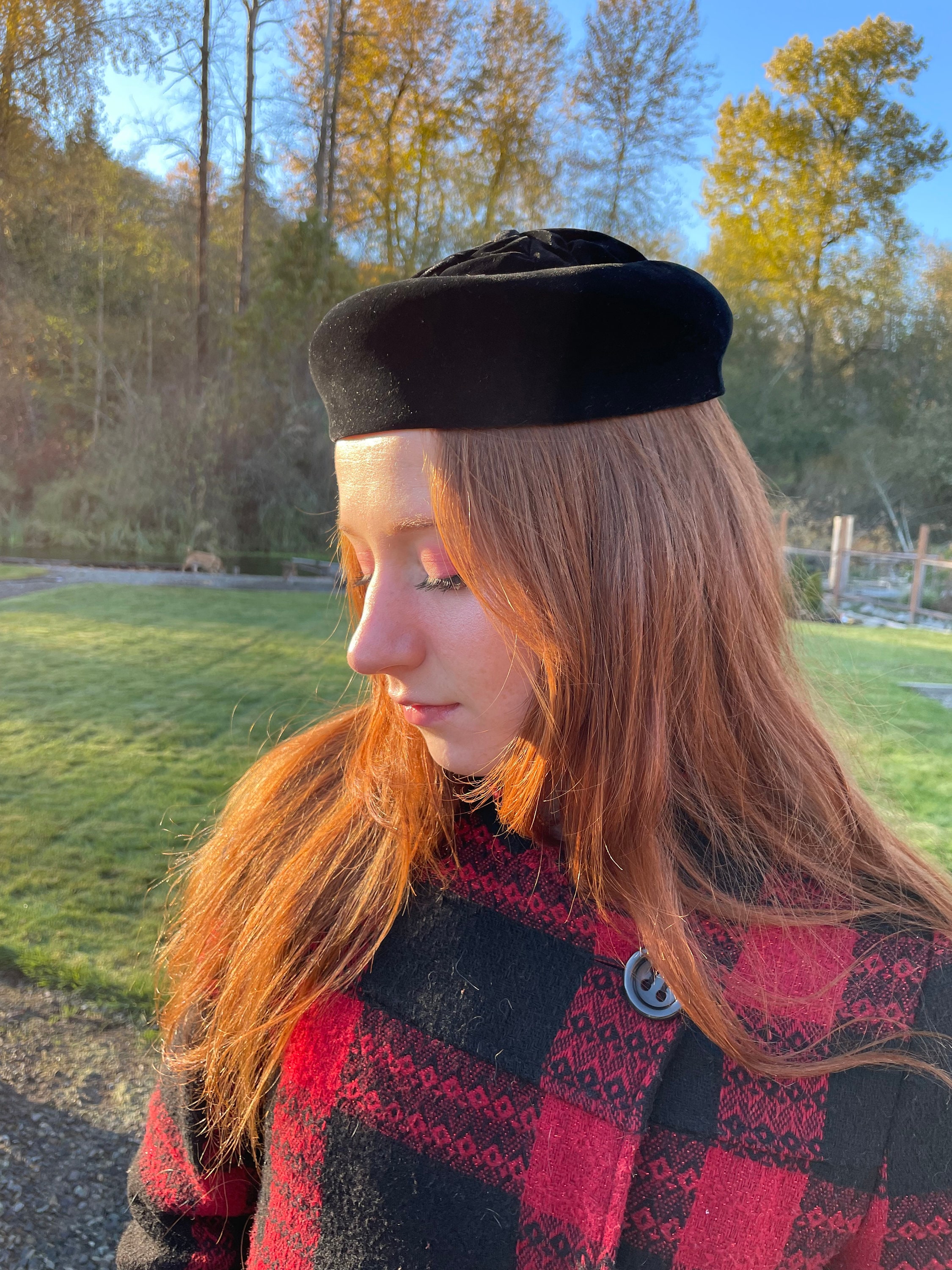 Vintage Bonnet Teller Pillbox Hat Vintage 1960s black woven straw pillbox–cage hat with open  main image 2