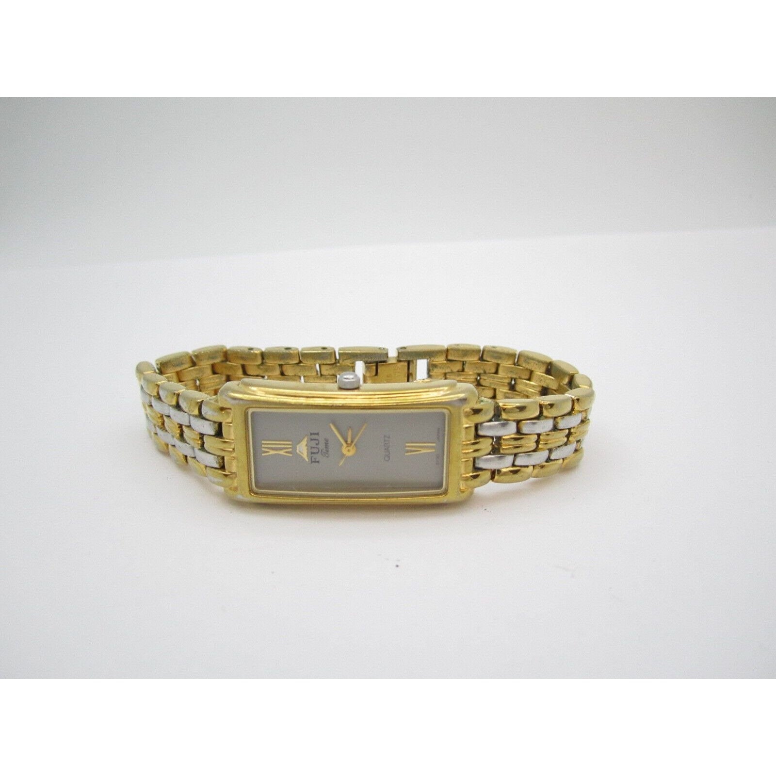 Women Fuji Time Quartz WR Analog Dial Watch (G695) \