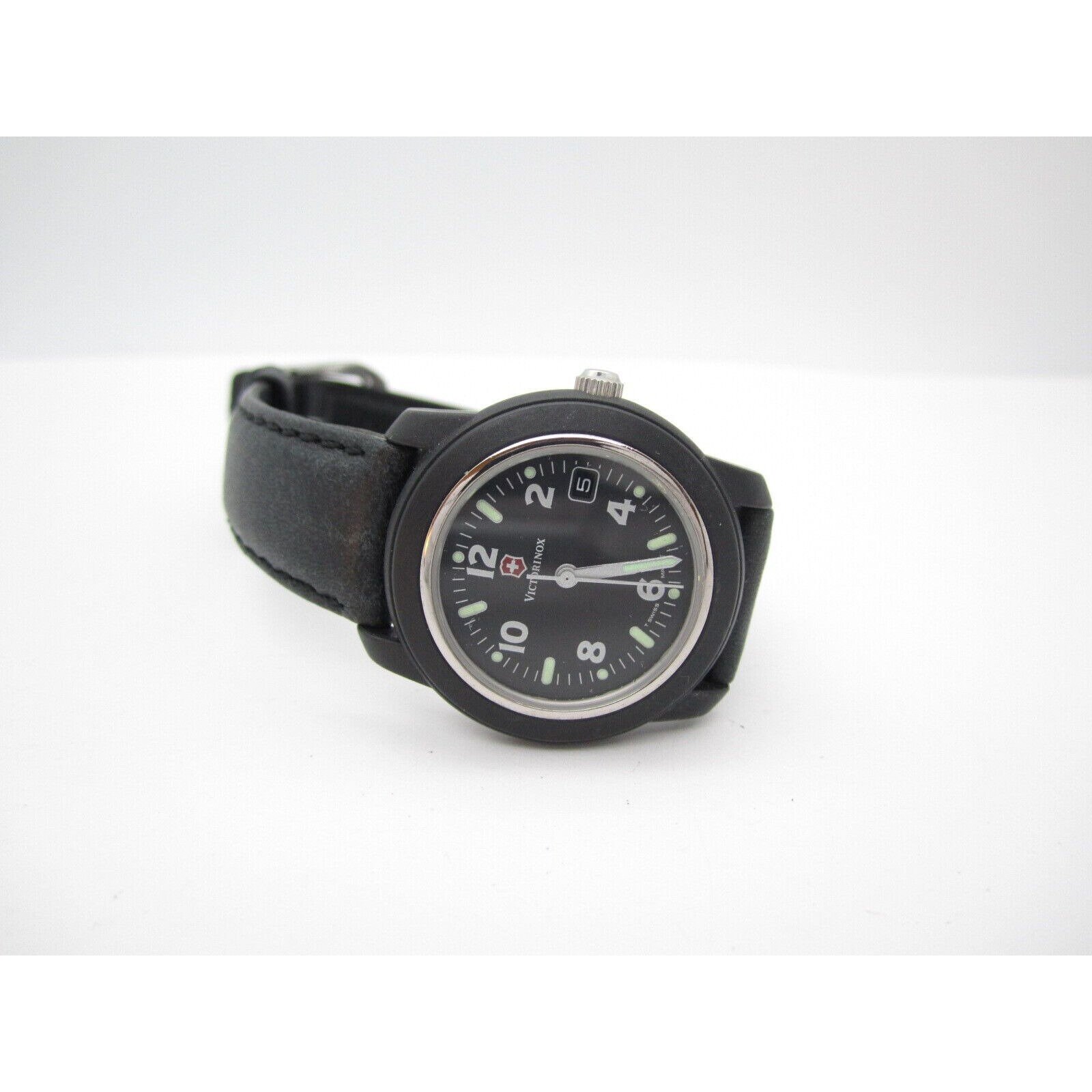 Women Victorinox Swiss Quartz WR Analog 31mm Dial Causal 