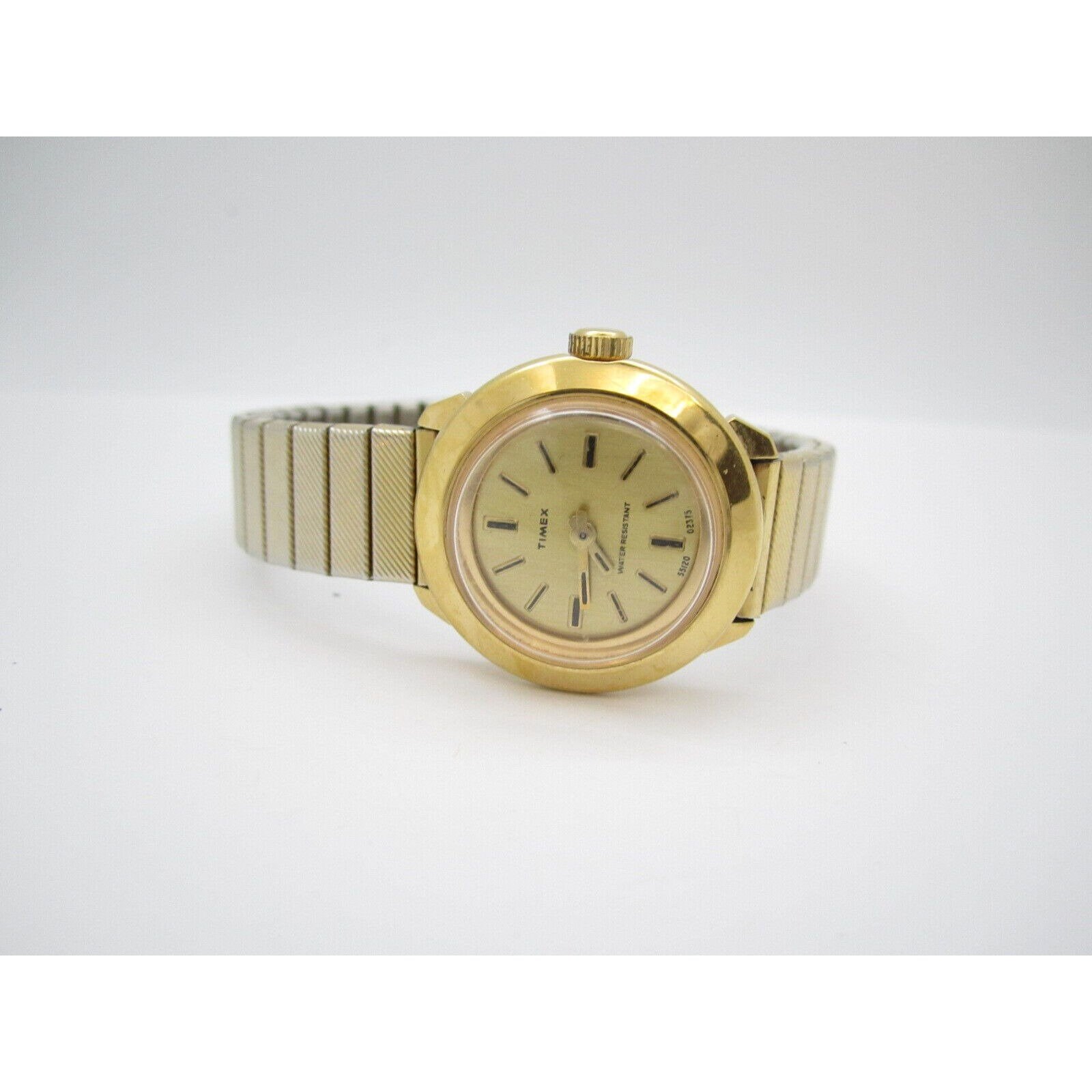 1970\'s Vtg Women Timex Hand Wind Analog 27mm Dial Round Watch (G875) Timex Marlin Calendar Sports Watch 27675 02575 [1975  main image 4