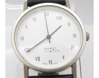 Vtg 1990 Women Guess Quartz WR Analog 34mm Dial Contemporary Round Watch (F157) This item is unavailable - Etsy main image 4