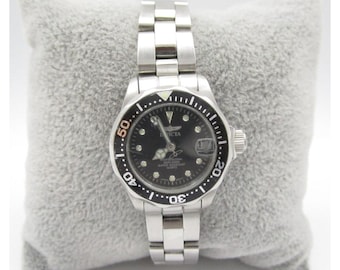 Vtg 1990 Women Guess Quartz WR Analog 34mm Dial Contemporary Round Watch (F157) 90s Guess womens watch | Mercari main image 3